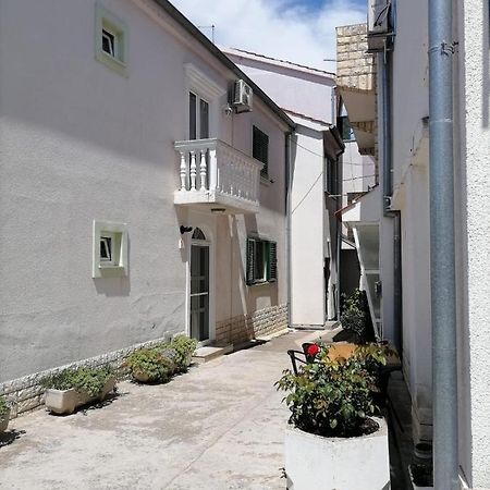 Apartmani Gajeta بيوغْغاد نا موغو المظهر الخارجي الصورة